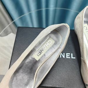 Meet your Posher, Elroy